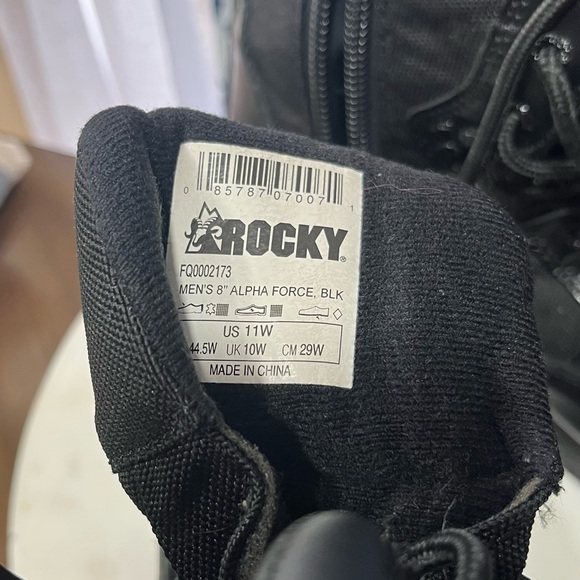 Rocky Black Tactical Boots - Picture 2 of 3